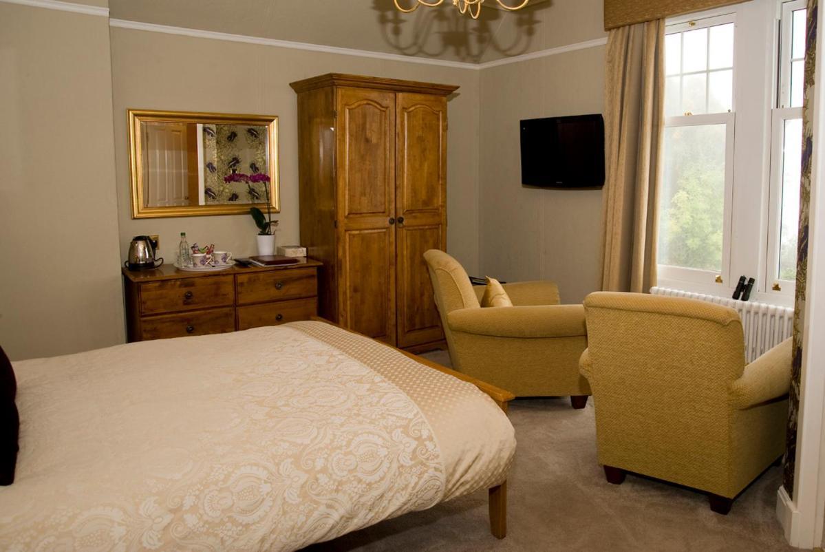 Ards House 4*