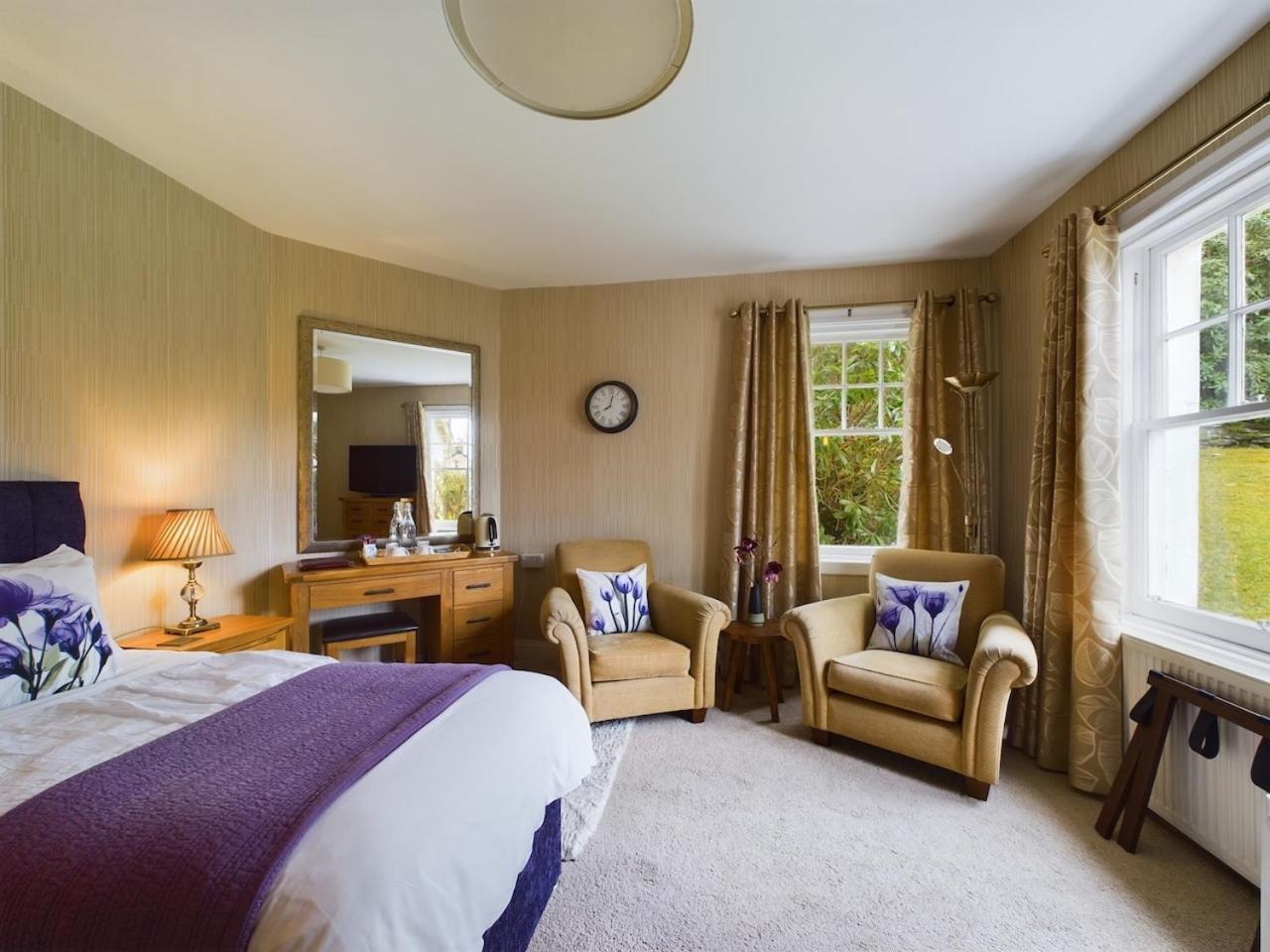 Ards House 4*